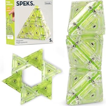 Pyramid Building Set Review